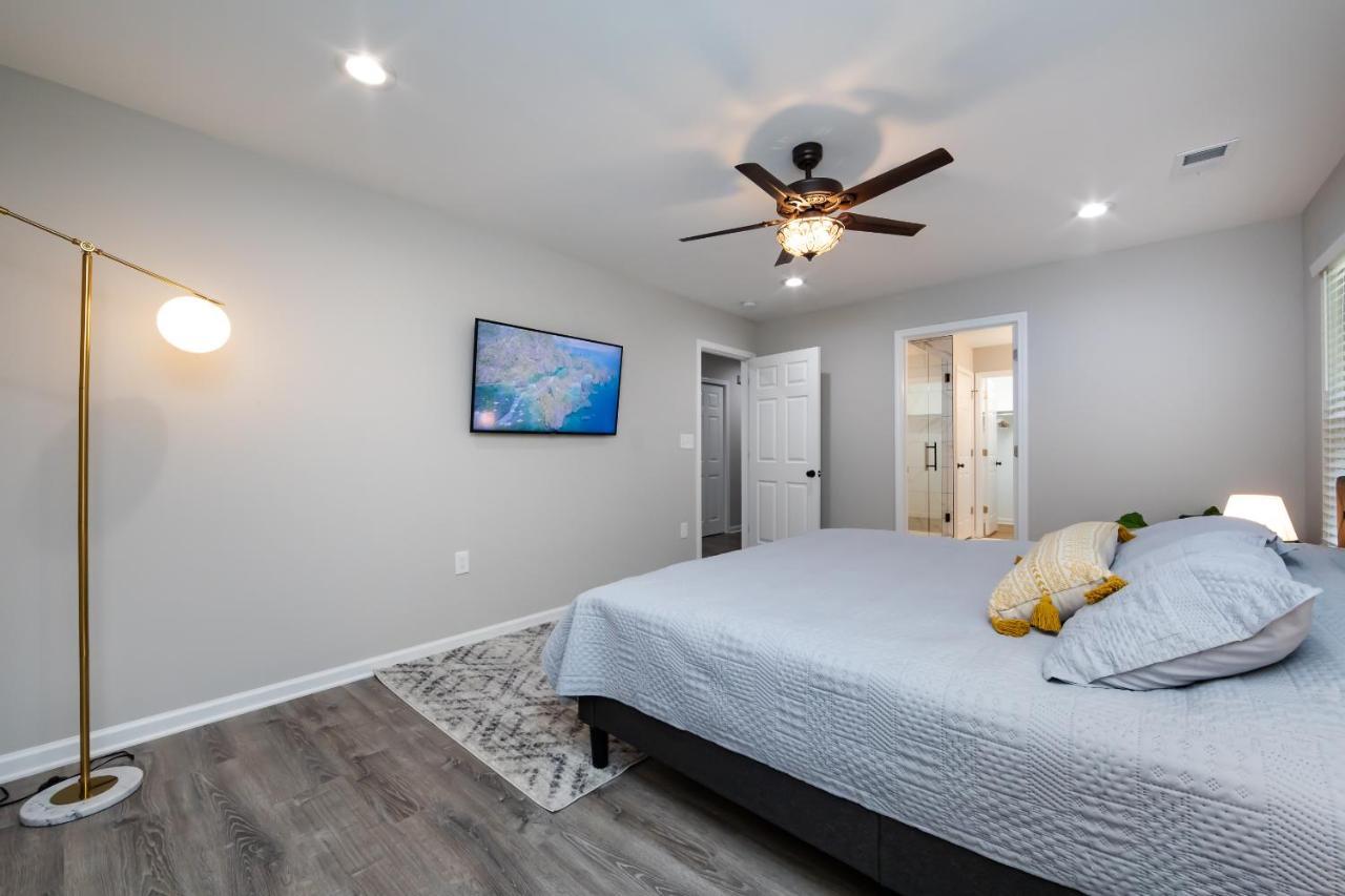 Brandnew Spacious 4 Bedroom House Minutes To Uptown Charlotte Dış mekan fotoğraf