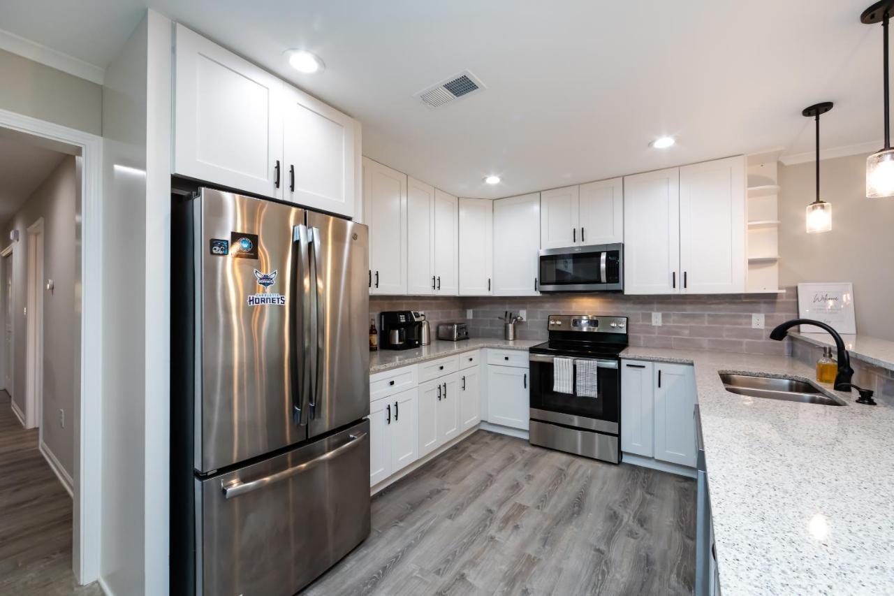 Brandnew Spacious 4 Bedroom House Minutes To Uptown Charlotte Dış mekan fotoğraf
